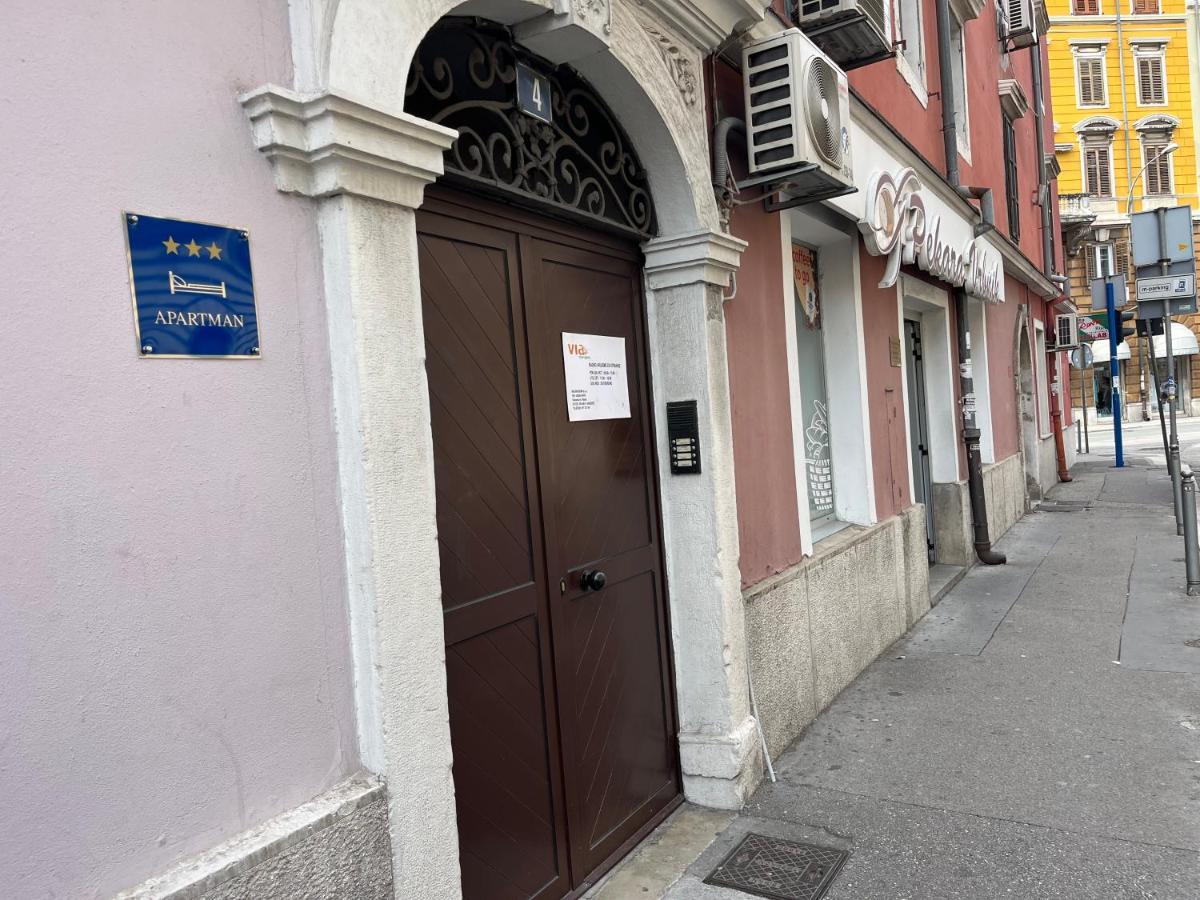 Apartman Lora Apartment Rijeka Exterior photo